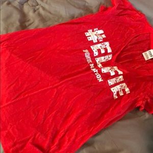 💖💖✨VS PINK XMAS SHIRT✨💖💖